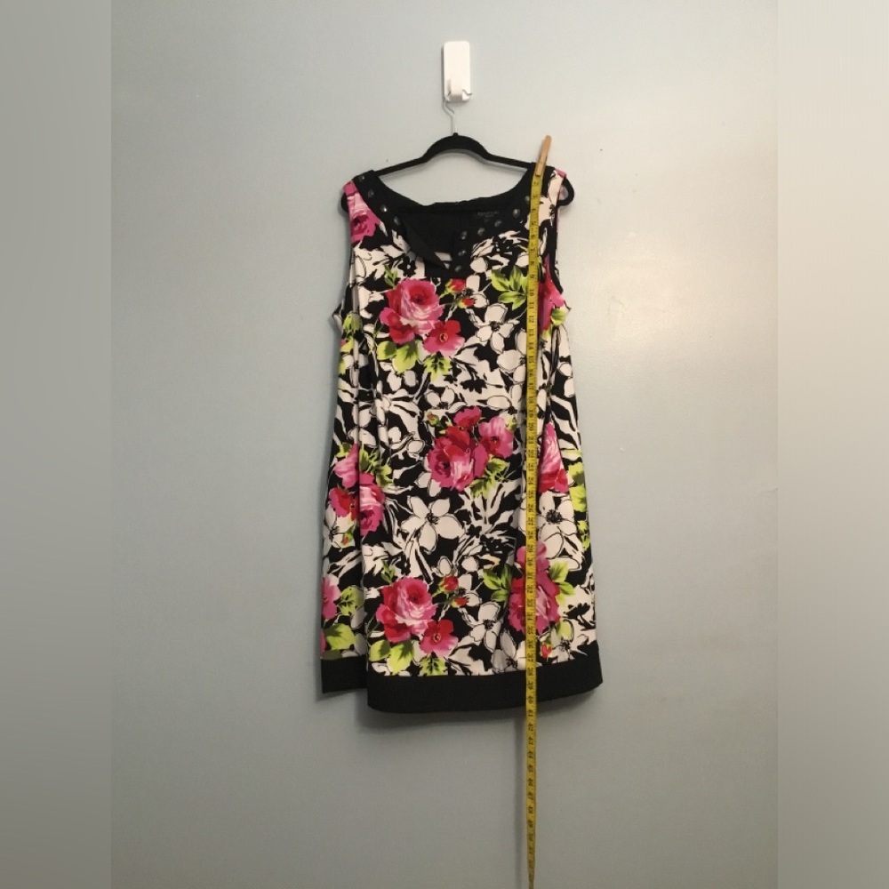 Perceptions Floral Mini Dress in Black with Pink and Green Accents - Picture 9 of 15